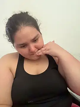 Snapshot of PortuPAWG chatting on June 18, 10:14 pm PortuPAWG online show from June 18, 10:14 pm