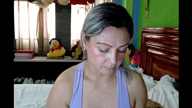 Snapshot of _Charlize_theron_ chatting on May 9, 7:08 pm Charlize theron online show from May 9, 7:08 pm