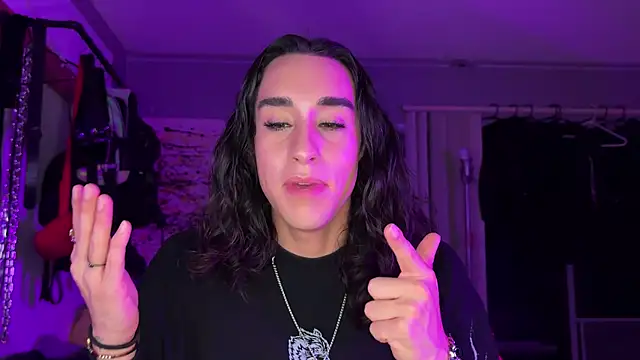 xoFrankie online show from November 15, 3:04 am