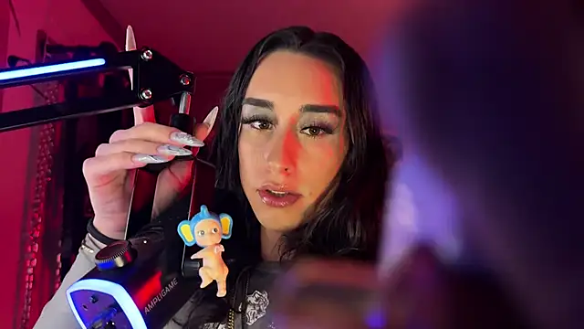xoFrankie online show from April 28, 2:27 am