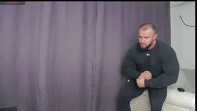 Snapshot of RickyMiami1 chatting on October 14, 8:42 pm RickyMiami1 online show from October 14, 8:42 pm