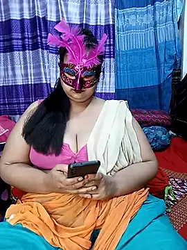 Tanisha-Chy online show from February 6, 6:00 pm