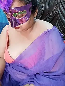 Snapshot of Tanisha-Chy chatting on June 27, 5:40 pm Tanisha-Chy online show from June 27, 5:40 pm