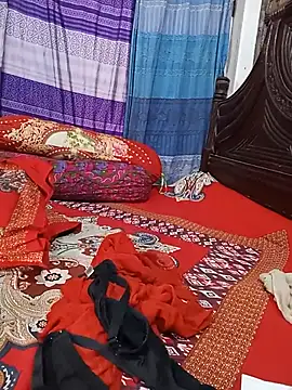 Snapshot of Tanisha-Chy chatting on July 11, 5:43 am Tanisha-Chy online show from July 11, 5:43 am