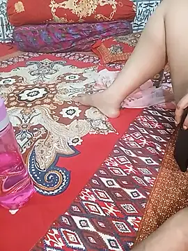 Snapshot of Tanisha-Chy chatting on July 25, 6:27 pm Tanisha-Chy online show from July 25, 6:27 pm