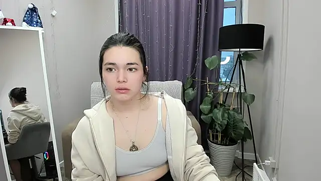 Albi Glow online show from January 11, 11:37 am