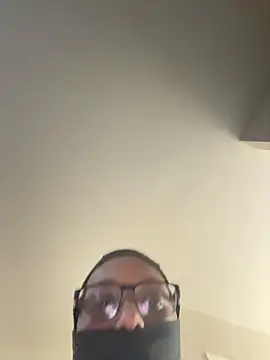 CinnaCakesss online show from March 14, 3:23 am