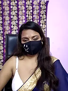 Snapshot of cutie_pei002 chatting on April 4, 6:38 pm cutie pei002 online show from April 4, 6:38 pm