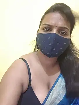 Snapshot of cutie_pei002 chatting on June 23, 5:22 pm cutie pei002 online show from June 23, 5:22 pm