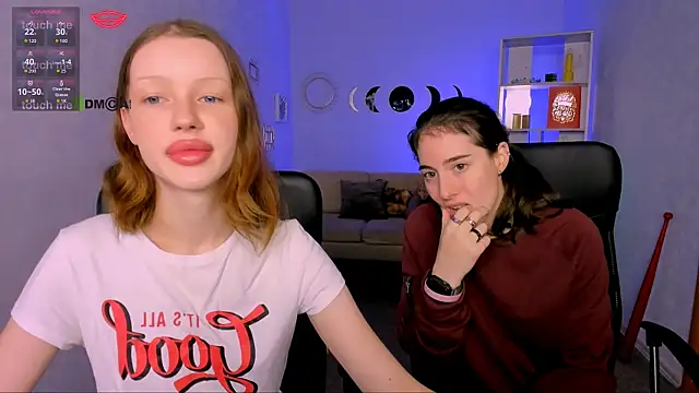 khloebeauty online show from December 17, 8:15 pm