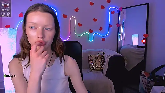 khloebeauty online show from February 24, 11:58 pm