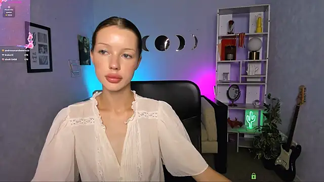 khloebeauty online show from July 21, 5:54 am