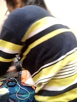 meenu bhabhi547 online show from November 23, 1:38 am