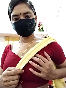 Puja-Rane online show from April 25, 2:03 am