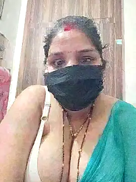 Snapshot of Sexybhabhi6 chatting on January 19, 11:03 am Sexybhabhi6 online show from January 19, 11:03 am