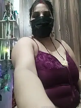 Snapshot of Sexybhabhi6 chatting on June 17, 10:06 am Sexybhabhi6 online show from June 17, 10:06 am