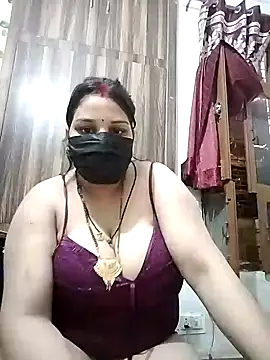 Snapshot of Sexybhabhi6 chatting on July 30, 6:23 am Sexybhabhi6 online show from July 30, 6:23 am
