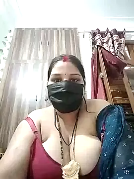 Snapshot of Sexybhabhi6 chatting on July 31, 6:46 am Sexybhabhi6 online show from July 31, 6:46 am