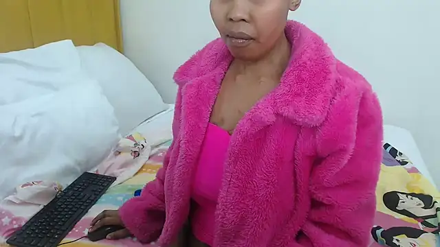 Bella 2025 online show from December 1, 6:57 pm