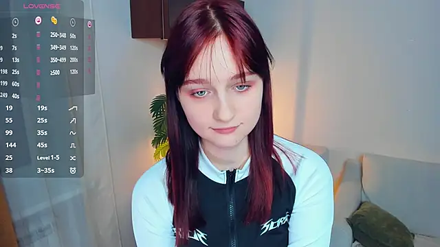 KatyKufel online show from December 5, 9:00 pm