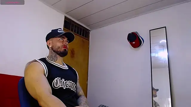 Snapshot of tommyblessd1 chatting on June 11, 2:53 am tommyblessd1 online show from June 11, 2:53 am