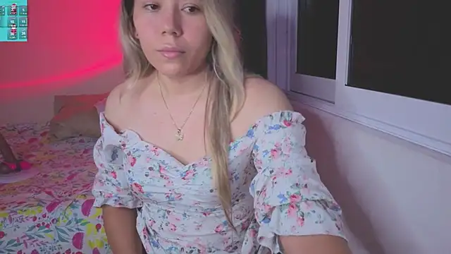 Aiilyn Ds online show from November 28, 5:21 am