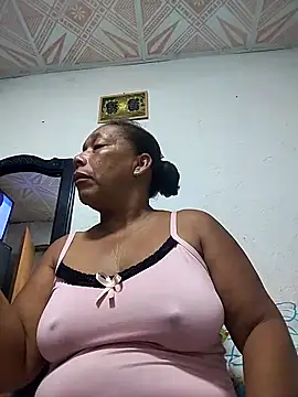 Naomi-Mature online show from September 19, 8:05 am