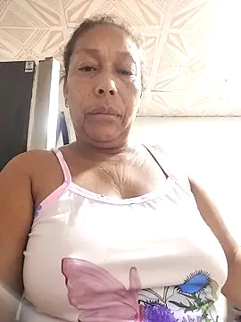 Naomi-Mature online show from October 4, 8:45 am