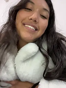 SharaRous online show from February 24, 5:00 pm