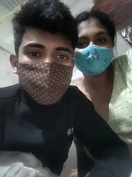 maskedlover321 online show from December 14, 4:01 pm