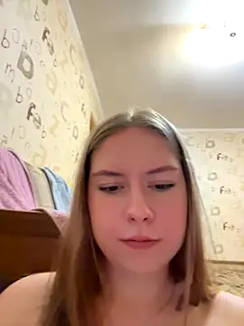 izabella g online show from December 22, 7:00 pm