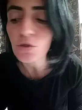 Gecenin Kralicesi online show from March 1, 5:42 am