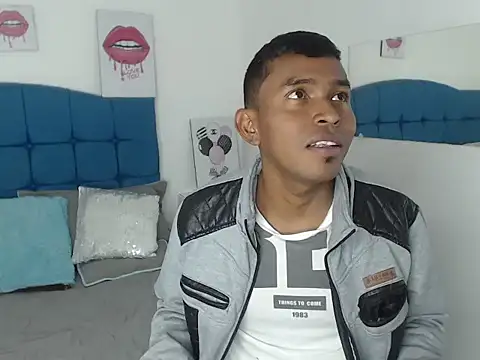 Snapshot of Adam_Morgan2 chatting on November 7, 1:38 am Adam Morgan2 online show from November 7, 1:38 am