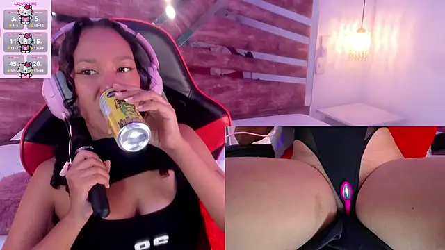 Snapshot of NovaLyn chatting on September 14, 4:55 am NovaLyn online show from September 14, 4:55 am