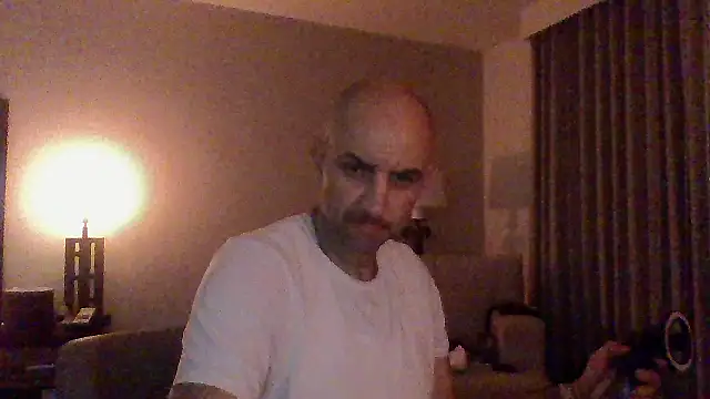 Hothotboyg online show from May 2, 12:32 pm