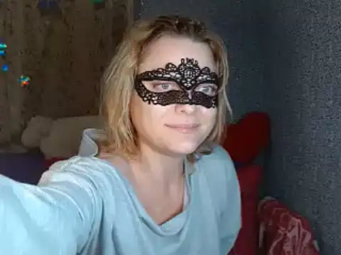 Snapshot of Miss_Nona chatting on October 28, 6:54 pm Miss Nona online show from October 28, 6:54 pm