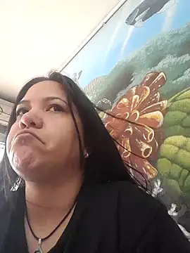 Snapshot of luna_520 chatting on September 13, 6:29 pm luna 520 online show from September 13, 6:29 pm