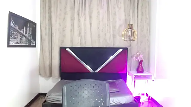 Snapshot of luisa__torres chatting on July 3, 3:13 am luisa torres online show from July 3, 3:13 am