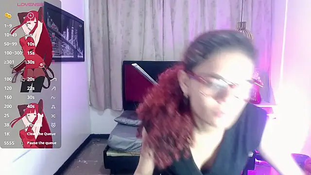 Snapshot of luisa__torres chatting on July 21, 3:09 am luisa torres online show from July 21, 3:09 am