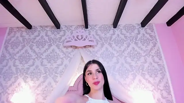 ScarletMore online show from July 28, 3:21 pm
