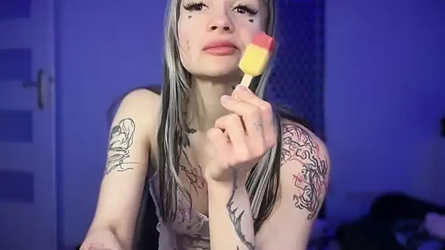 FluffySlutt online show from March 11, 1:55 am