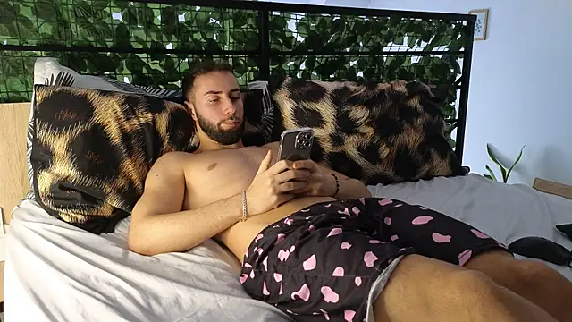 RyanStorm  online show from December 2, 12:10 pm