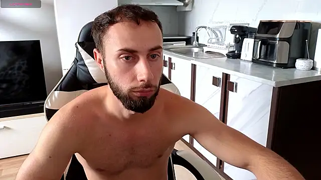 RyanStorm  online show from July 9, 9:13 am