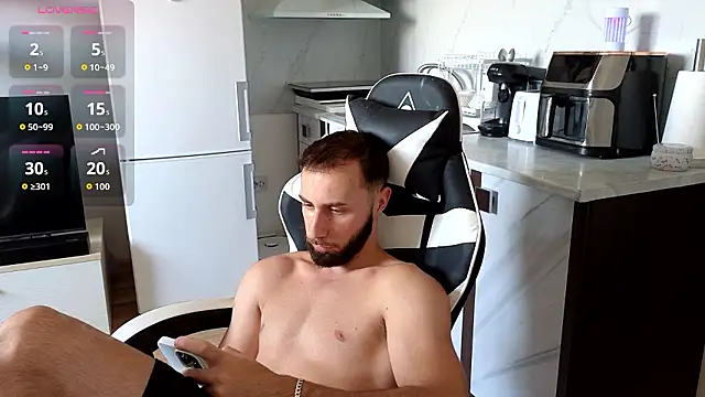 RyanStorm  online show from July 18, 10:19 am