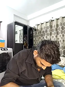 avi007p online show from June 9, 7:14 pm
