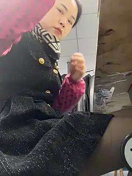 Snapshot of DHJM168 chatting on December 15, 12:59 am DHJM168 online show from December 15, 12:59 am