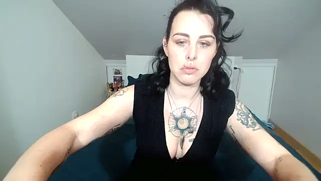 LadyNocturne online show from March 18, 3:15 pm