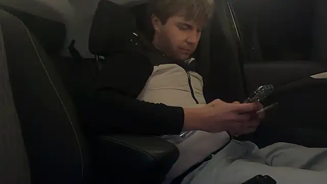 RioBlaze online show from March 4, 6:47 pm