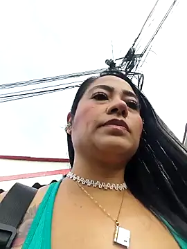 Snapshot of julieta_evanns1 chatting on April 18, 11:58 am julieta evanns1 online show from April 18, 11:58 am