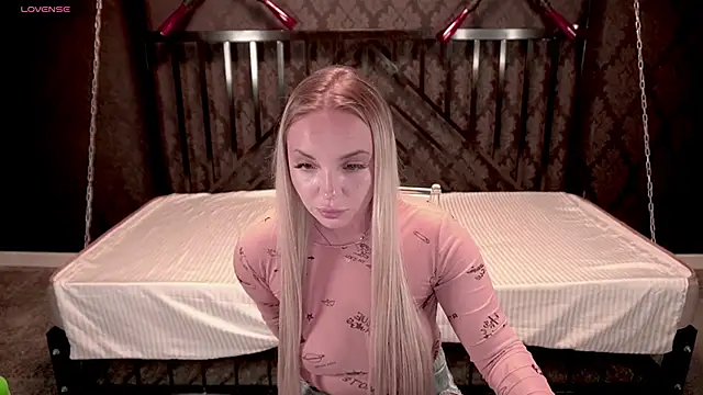 EvaSugar online show from October 5, 7:56 pm